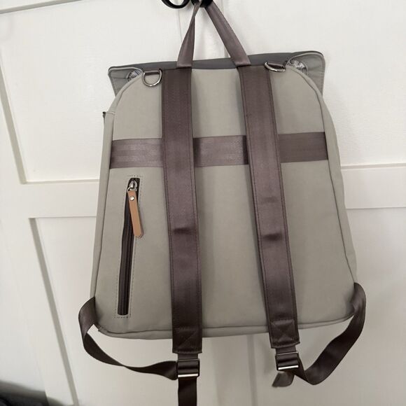 Petunia Pickle Bottom Diaper Bag - Graphite + Black Style Petunia Pickle Bottom Meta Backpack Gray